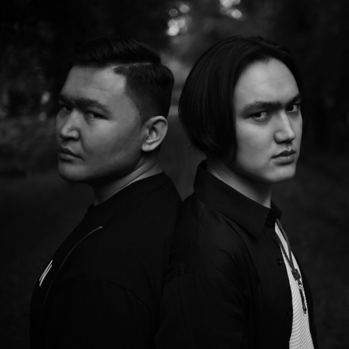 Akniet & L'MooN – Madonna