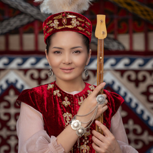 Баян Нұрмышева – Нәзігім