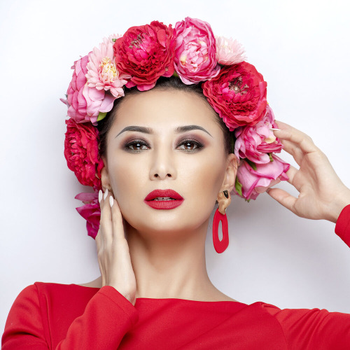 Мадина Садуақасова – "Жаңа жыл" әні